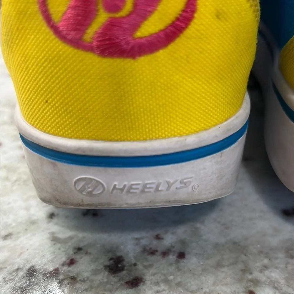 Heelys Pink and Blue Low-Top Sneakers with Wheels